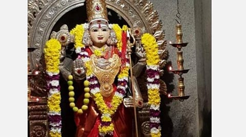 கடக  ராசி அன்பர்களே! எடுத்த காரியம் வெற்றி; எதிர்பார்த்த பணவரவு; வேலையில் பாராட்டு; வீண் விவாதம் வேண்டாம்; மே மாத பலன்கள்! 