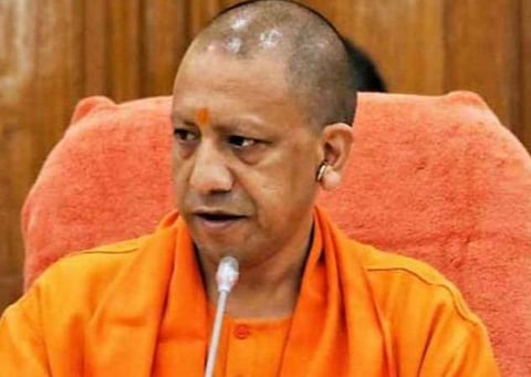 உ.பி. மருத்துவமனைகளில் தொடரும் ஆக்சிஜன் தட்டுப்பாடு: மறுக்கும் முதல்வர் யோகி; புரளியை கிளப்புபவர்கள் மீது கடும் நடவடிக்கைக்கு உத்தரவு