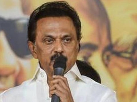 ஆளுநர் மாளிகையிலேயே எளிமையாக பதவியேற்பு நிகழ்ச்சி: ஸ்டாலின் பேட்டி