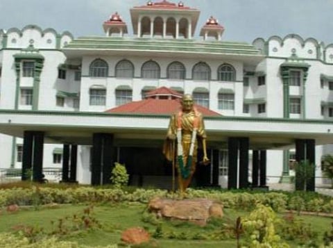 உயர் நீதிமன்ற மதுரை கிளை வளாகம்: கோப்புப்படம்