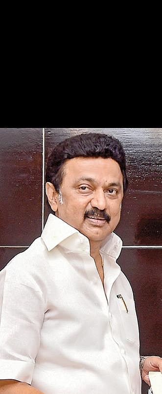 மளிகை, காய்கறி, இறைச்சி கடைகள் பகல் 12 மணி வரை இயங்க அனுமதி -  நாளை முதல் 2 வாரம் முழு ஊரடங்கு :  பேருந்து, ஆட்டோக்கள் இயங்காது  டாஸ்மாக்கை மூட ஸ்டாலின் உத்தரவு