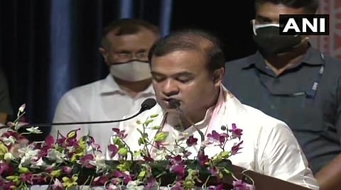 அசாம் முதல்வராக ஹிமந்தா பிஸ்வா சர்மா பதவியேற்பு: விழாவில் நட்டா உள்ளிட்டோர் பங்கேற்பு