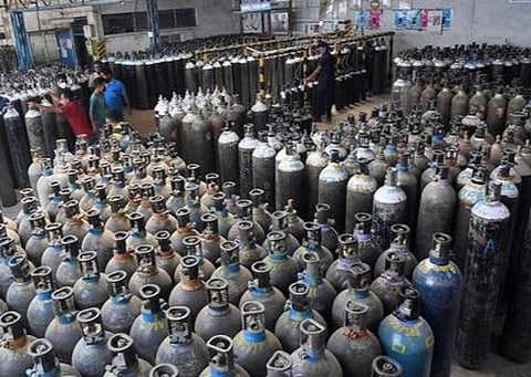 மருத்துவ ஆக்சிஜன் அவசரம்: விதிமுறைகளில் தளர்வு; மத்திய அரசு நடவடிக்கை