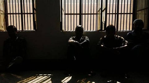 பெருந்தொற்றுக் காலத்தில் 69% விசாரணைக் கைதிகள் சிறையில் இருப்பது நியாயமா?