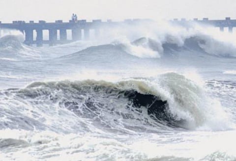 டவ்-தே புயல் இன்று கரையைக் கடக்கும்: வானிலை ஆய்வு மையம் அறிவிப்பு