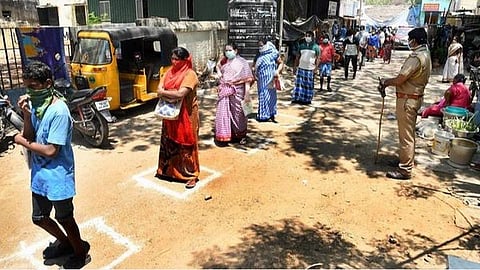 சிவகங்கை மாவட்டத்தில் ரேஷன் கடைகளில் பொருட்கள் விநியோகம் திடீர் நிறுத்தம்: குடும்ப அட்டைதாரர்கள் அவதி