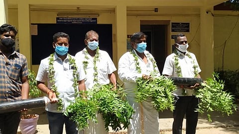 திரவ நிலை ஆக்சிஜன் கொள்கலன் அமைக்க வலியுறுத்தி கோவில்பட்டி கோட்டாட்சியர் அலுவலகம் முன் தமாகா நூதன போராட்டம்