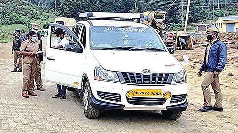 நீலகிரி மாவட்டத்துக்குள் இ-பதிவு இன்றி -  காலை 10 மணிக்கு மேல் சுற்றித்திரிந்தால் கிரிமினல் வழக்கு :  ஆட்சியர் ஜெ.இன்னசென்ட் திவ்யா எச்சரிக்கை