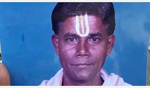 ஓராண்டுக்கு முன்பு உயிரிழந்த திருப்பதி தேவஸ்தான ஊழியர் வீட்டில் கட்டுக்கட்டாக பணம்