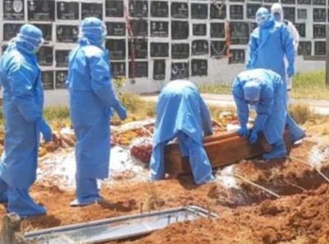 கரோனாவால் உயிரிழந்தோர் உடலை அடக்கம் செய்யும் தன்னார்வலர்கள்; முன்களப் பணியாளர்களாக அறிவிக்க வேண்டும்: எஸ்டிபிஐ கோரிக்கை