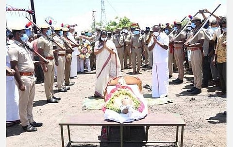 கி.ரா.வுக்கு அரசு மரியாதை: தமிழக அரசுக்கும் கௌரவம்  