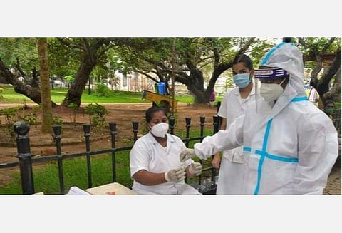 கரோனா; வடமாநில ஐஏஎஸ் அதிகாரிகள் சரியாக செயல்படவில்லை: புதுச்சேரி அதிமுக குற்றச்சாட்டு