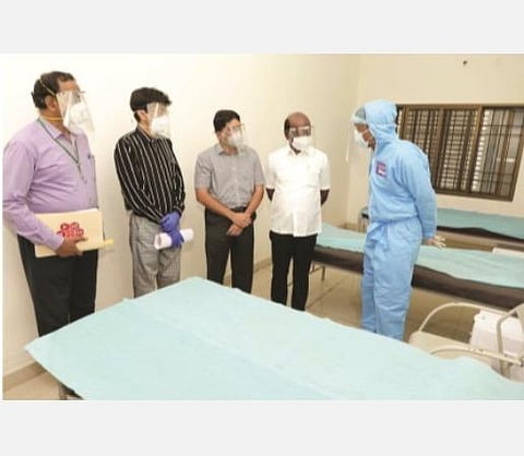 ஆம்புலன்ஸில் நோயாளிகள் காத்திருப்பதைத் தவிர்க்க ஜீரோ டிலே வார்டு: ராஜீவ் காந்தி அரசு மருத்துவமனையில் தொடக்கம்