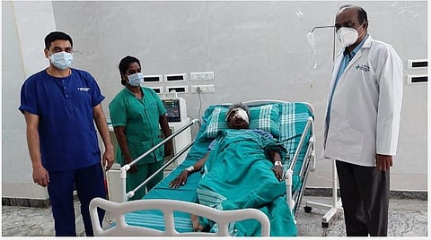 ஓசூரில் கூலித் தொழிலாளிக்குக் கருப்புப் பூஞ்சை பாதிப்பு: அறுவை சிகிச்சை மூலம் கண் அகற்றம்