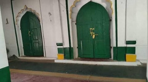 பாராபங்கி மசூதி இடிப்பு மீதான புகார் எதிரொலி: 3 பேர் விசாரணை குழு அமைத்தது உத்தரபிரதேச அரசு