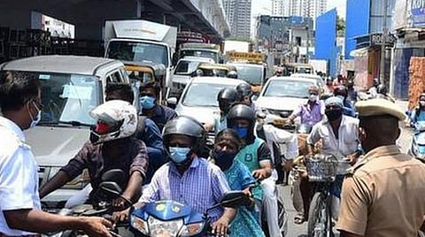 பறிமுதலாகும் வாகனங்களை நீதிமன்றம் மூலமே பெற முடியும்; கரோனா தொற்று பரவலை தடுக்க மக்கள் ஒத்துழைப்பு தரவேண்டும்: காவல் ஆணையர் சங்கர் ஜிவால் வேண்டுகோள்