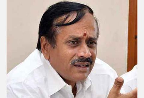 பாலியல் வழக்கில் சிக்கிய ஆசிரியர்; பள்ளி நிர்வாகத்தைக் குற்றம் சுமத்துவது ஏன்?- ஹெச்.ராஜா கேள்வி