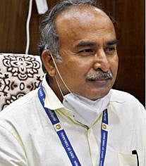 தூத்துக்குடி அரசு மருத்துவக் கல்லூரி மருத்துவமனை புதிய டீன் டி.நேரு. 			படம்: என்.ராஜேஷ்