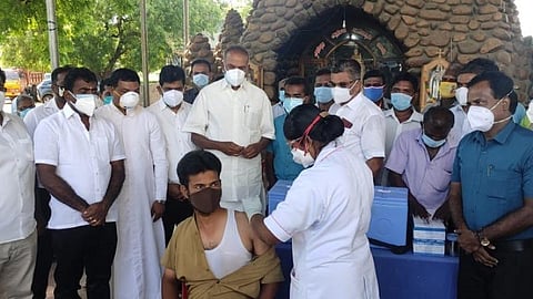 தமிழகத்தில் ஆக்சிஜன், மருந்துகள் தட்டுப்பாடு இல்லை: சட்டப்பேரவைத் தலைவர் தகவல்