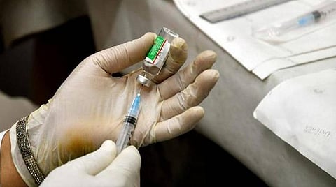 சத்தீஸ்கரில் தடுப்பூசி போடாத ஊழியர்களுக்கு சம்பளம் இல்லை