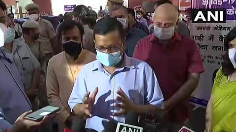 டெல்லியில் தொற்று  900 ஆக குறைந்தது; கரோனாவுக்கு எதிரான போர் முடியவில்லை: முதல்வர் கேஜ்ரிவால் 