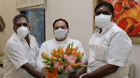 புதுச்சேரி மாநில சட்டப்பேரவை பாஜக தலைவர் நமச்சிவாயமும், பாஜக பொதுச் செயலாளர் எம்எல்ஏ ஏம்பலம் செல்வமும் டெல்லி சென்று பாஜக தேசிய தலைவர் நட்டாவை நேற்று சந்தித்தனர். 