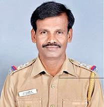 விபத்தில் மரணமடைந்த சிறப்பு உதவி ஆய்வாளர் சுப்பிரமணியன்