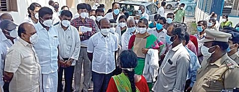 செங்கல்பட்டு அரசு மருத்துவமனையில் ஆய்வு மேற்கொண்ட அமைச்சர் மா.சுப்பிரமணியன்.﻿﻿