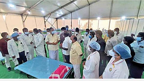 குரோம்பேட்டை அரசு மருத்துவமனையில் 100 படுக்கைகளுடன் நவீன சிகிச்சை மையம்: ஸ்ரீபெரும்புதூர் நாடாளுமன்ற உறுப்பினர் டி.ஆர்.பாலு தொடங்கிவைத்தார்