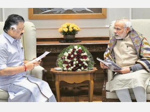 ஓ.பன்னீர்செல்வம் - பிரதமர் மோடி: கோப்புப்படம்