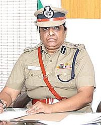 மதுரை சரக டிஐஜியாக பொறுப்பேற்ற காமினி.