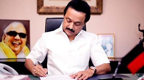 கரோனா தொற்று வேகமாக பரவி வருவதால் ஓராண்டுக்கு பணியிட மாற்றம் செய்ய வேண்டாம் : முதல்வருக்கு மாற்றுத் திறனாளி அரசு ஊழியர்கள் கோரிக்கை