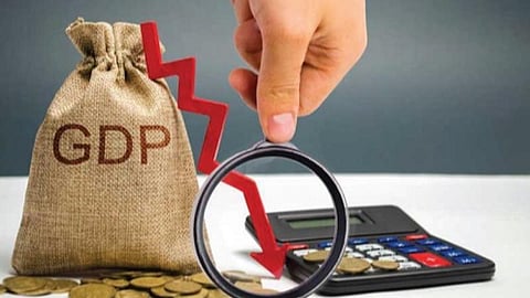 வரலாறு காணாத சரிவு 