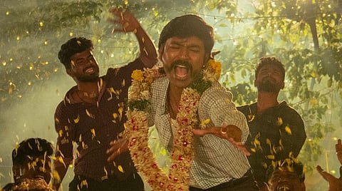 'ஜகமே தந்திரம்' படத்தில் பாடல்கள் நீக்கம் ஏன்?- கார்த்திக் சுப்புராஜ் விளக்கம்