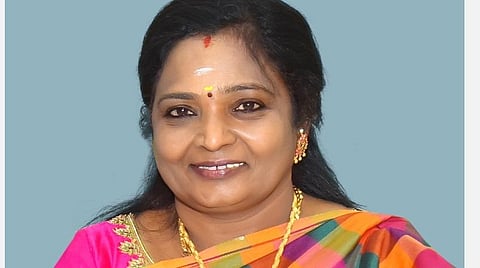 படிக்க வெளிநாடு செல்லும் புதுவை மாணவர்களுக்கு கரோனா 2-வது தடுப்பூசி: ஆளுநர் உத்தரவு