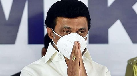 அரசு ஊழியர்கள், ஆசிரியர்களிடம் ஜூன் மாதமும் ஒருநாள் ஊதியம் பிடிக்கலாம்: முதல்வருக்கு கூட்டமைப்பு வேண்டுகோள்