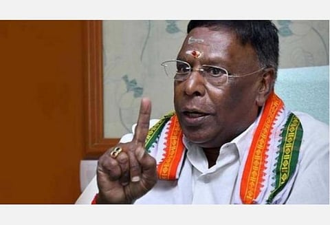 என்.ஆர்.காங்கிரஸ் - பாஜக இடையே அதிகார சண்டையால் மக்கள் பாதிக்கப்படுவதுடன் நிர்வாகம் ஸ்தம்பிப்பு: நாராயணசாமி குற்றச்சாட்டு