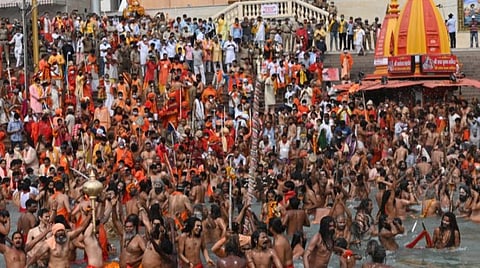 உத்தராகண்டில் கும்பமேளாவின் போது போலியாக கரோனா சோதனை முடிவுகள்: ஆய்வகங்கள் மீது விசாரணை நடத்த அரசு உத்தரவு