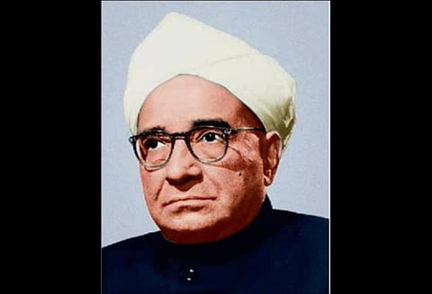 இயற்பியலின் இமயம் டாக்டர் கே.எஸ்.கிருஷ்ணன்