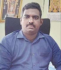 தினேஷ்குமார்