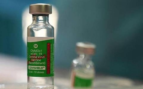 ஒருங்கிணைந்த வேலூர் மாவட்டத்துக்கு 27 ஆயிரம் கோவிஷீல்டு தடுப்பூசிகள்: ஓரிரு நாளில் தீர்ந்து விட வாய்ப்பு