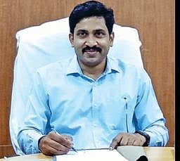 கரோனா தொற்று பரிசோதனை எண்ணிக்கையை குறைக்கவில்லை :  புதிதாக பொறுப்பேற்ற திருப்பூர் ஆட்சியர் தகவல்