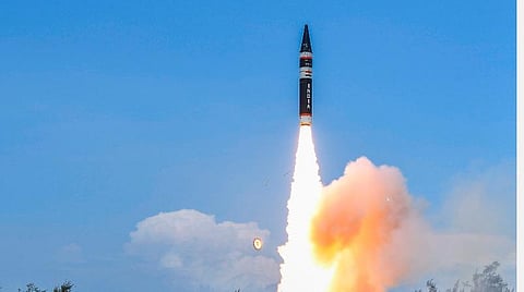 கண்டம் விட்டு கண்டம் பாயும் அக்னி பி ஏவுகணை: வெற்றிகரமாக சோதனை