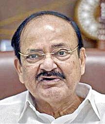 தீவிரவாத தாக்குதல்களை முறியடிக்கும் தீர்வுகளை கண்டுபிடிக்க வேண்டும்: சென்னை ஐஐடி-க்கு வெங்கய்ய நாயுடு அறிவுறுத்தல்