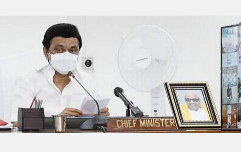 தமிழ் வளர்ச்சித் திட்டங்களில் அறிஞர்களை ஆதரிப்பதும் ஒரு பகுதியாக இருக்கட்டும்!