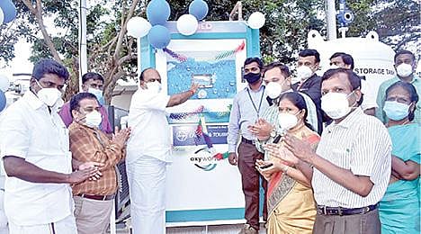 செங்கை அரசு மருத்துவமனையில் ஆக்சிஜன் உற்பத்தி : ஊரக தொழிற்துறை அமைச்சர் தொடங்கிவைத்தார்