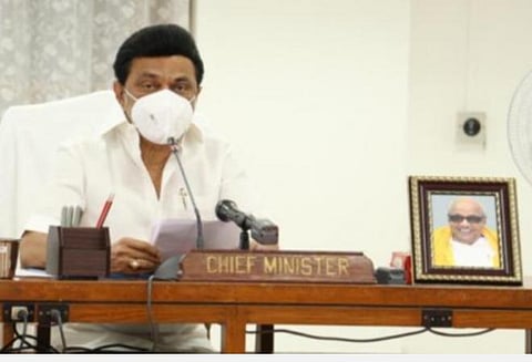 ஊக்கத் தொகை, வேலைவாய்ப்புக்கு ஏற்ற படிப்புகள்: உயர் கல்வித்துறை ஆலோசனைக் கூட்டத்தில் முதல்வர் அறிவுறுத்தல்