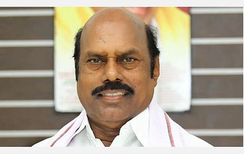 வள்ளுவர் கோட்டத்தை புனரமைத்து நூலகம், ஆய்வரங்கம் கட்ட நடவடிக்கை: பொதுப்பணித் துறை அமைச்சர் எ.வ.வேலு தகவல்