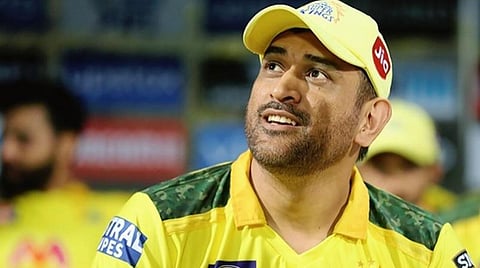 நெட்டிசன் நோட்ஸ்: தல தோனி பிறந்த நாள் 