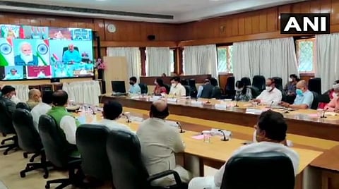 கரோனா பரவல்; மாநில முதல்வர்களுடன் பிரதமர் மோடி ஆலோசனை: மு.க.ஸ்டாலின் பங்கேற்பு